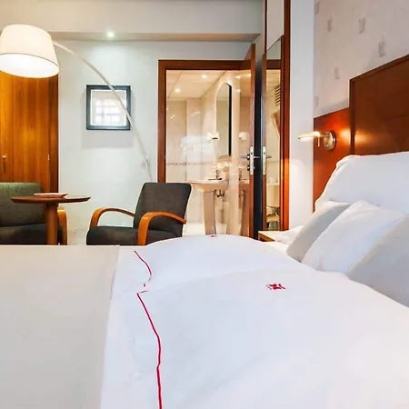 Xauen En Pleno Centro Con Acceso Autorizado Y A 100m De La Catedral Otel