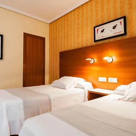 Xauen En Pleno Centro Con Acceso Autorizado Y A 100m De La Catedral 3* Jaén