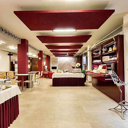 Xauen En Pleno Centro Con Acceso Autorizado Y A 100m De La Catedral Otel